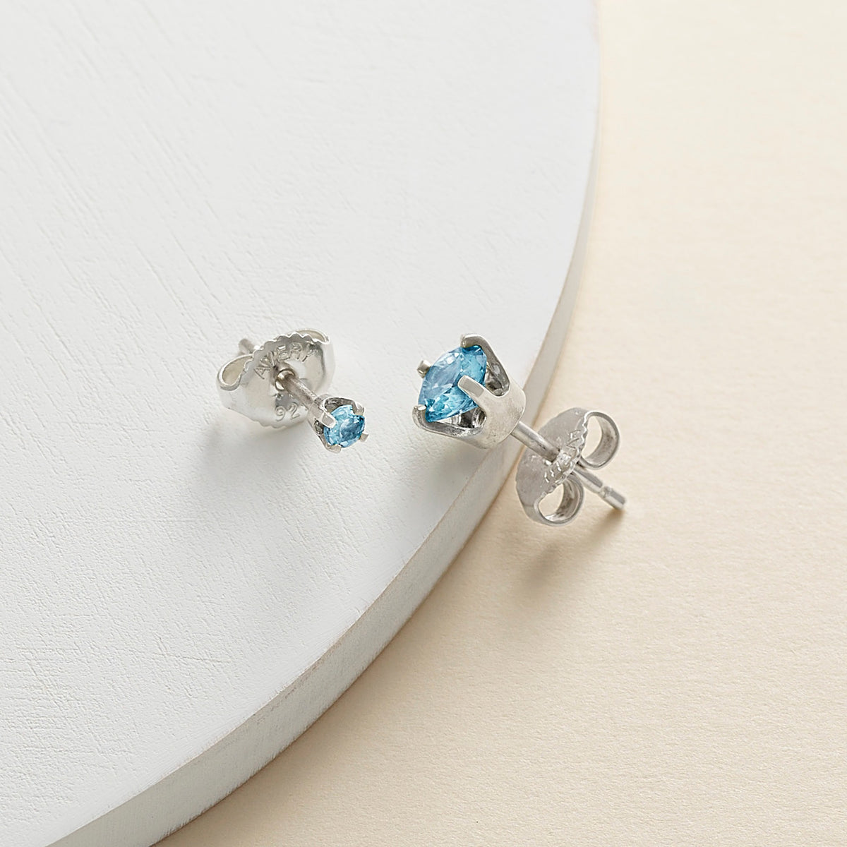Lab-Created Aqua Spinel (March)