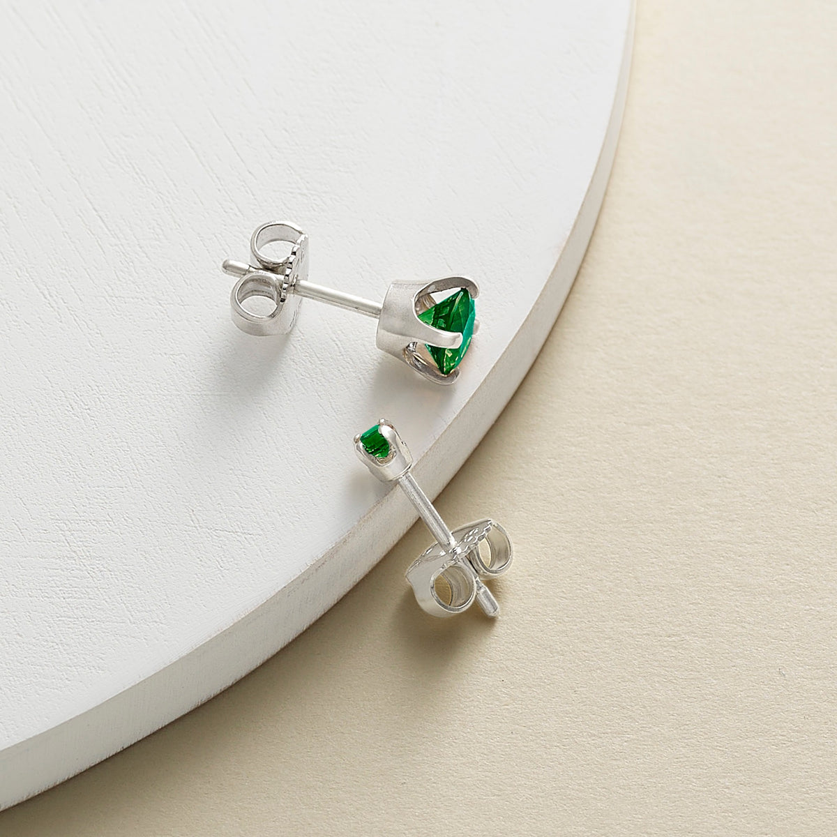 Lab-Created Emerald (May)