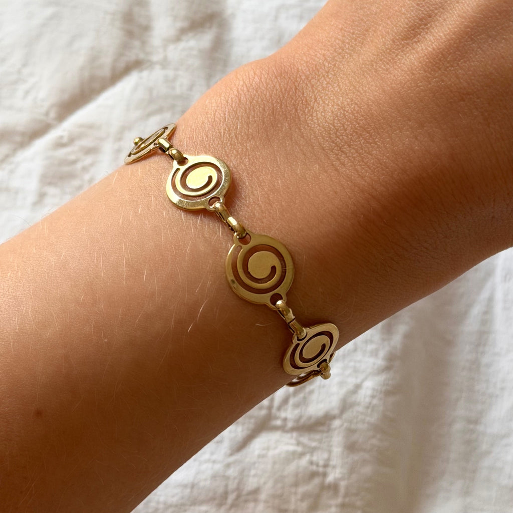 Twist Glow Bracelet