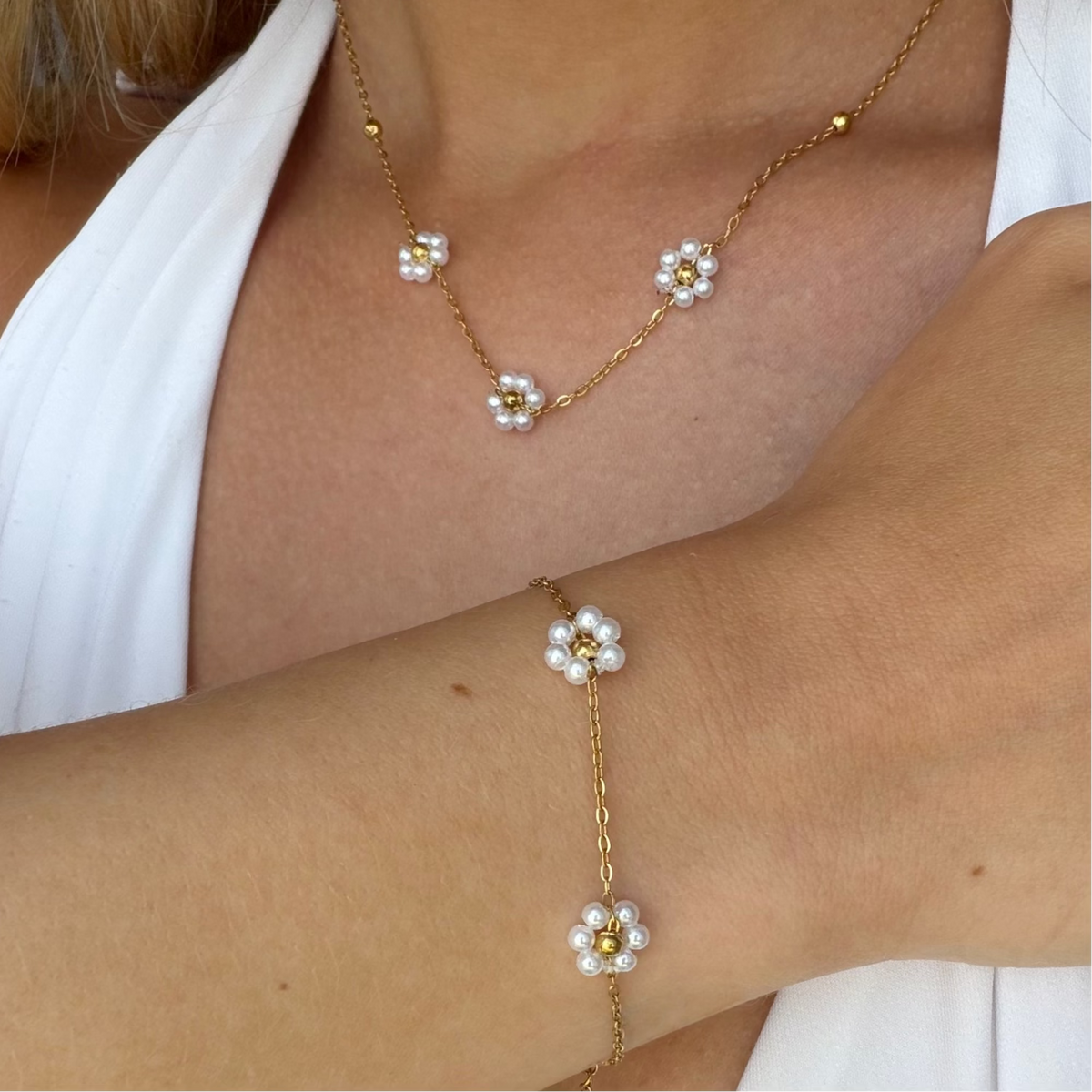 Daisy Summer Necklace & Bracelet 2 Piece Set